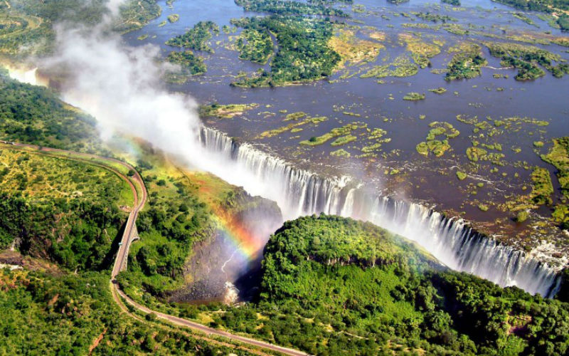 What to do in Livingstone Zambia, visiting the Victoria Falls and guide to Devil's Pool