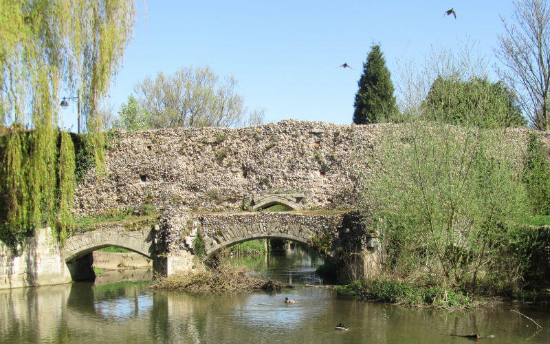 Abbots Bridge in Abbey Gardens Bury St Edmunds