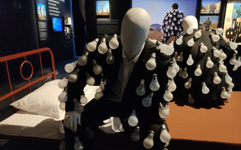 Pink Floyd Exhibition men in light bulb suits