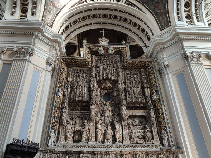 The altarpiece in the Basilica in Zaragoza
