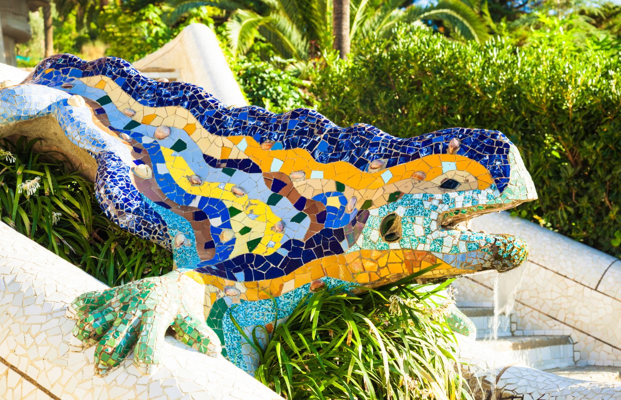 The giant mosaic lizard in Parque Guell Barcelona