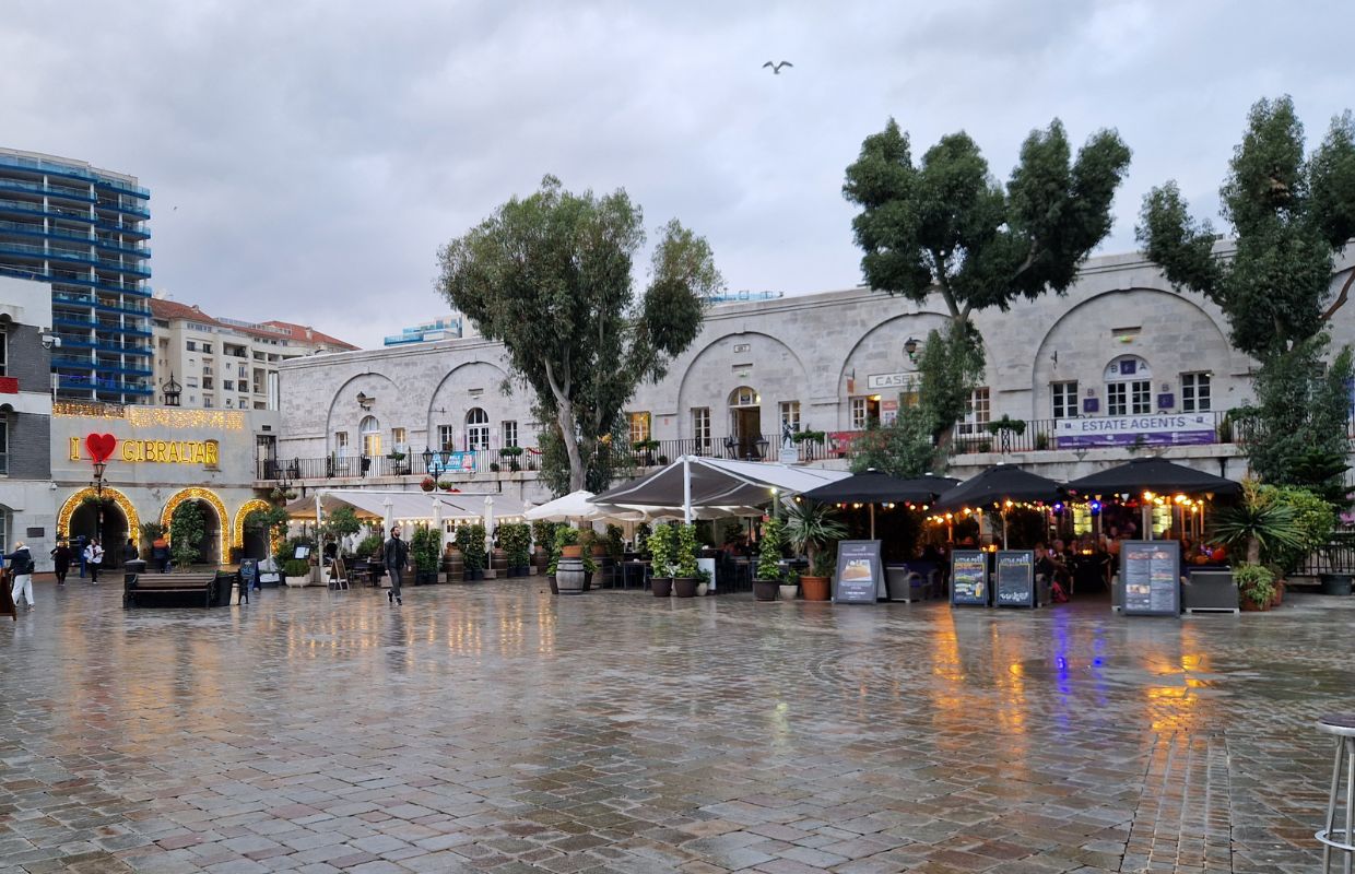 Grand Casemates Square in the rain