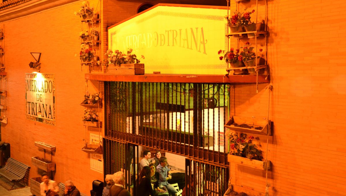 Entrance to the free Mercado de Triana in Seville