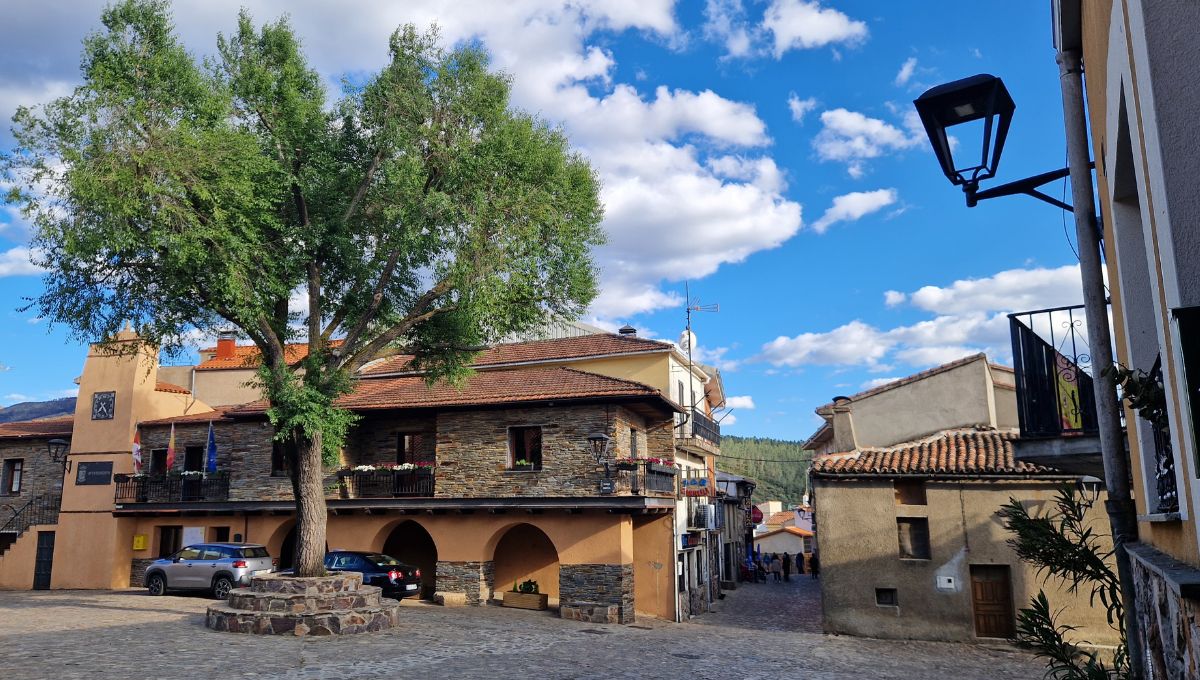The Plaza Mayor in Monsagro